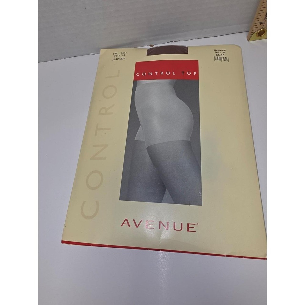Avenue brand Control Top pantyhose in "Coffee" color, size E NOS Deadstock